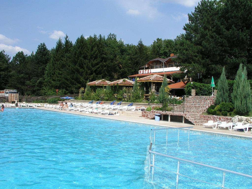 Hotel Grivitsa Pleven Exterior foto